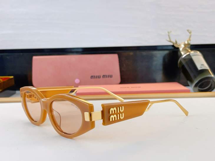 Picture of Miu Miu Sunglasses _SKUfw80914986fw